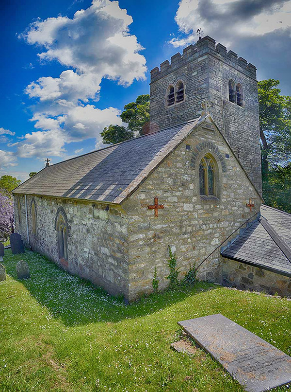 Eglwys St Pedrog Llanbedrog